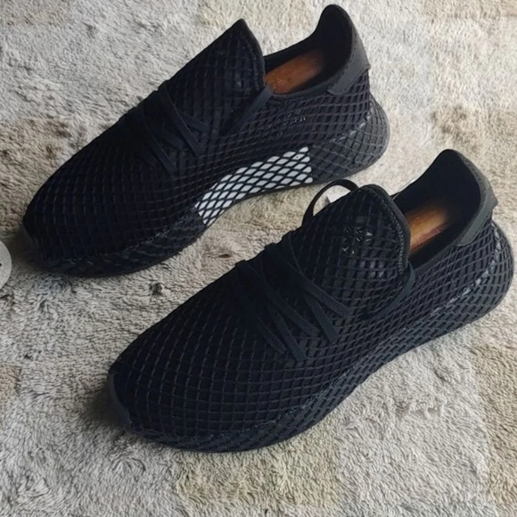 New women's Adidas deerupt - Picture 3 of 4